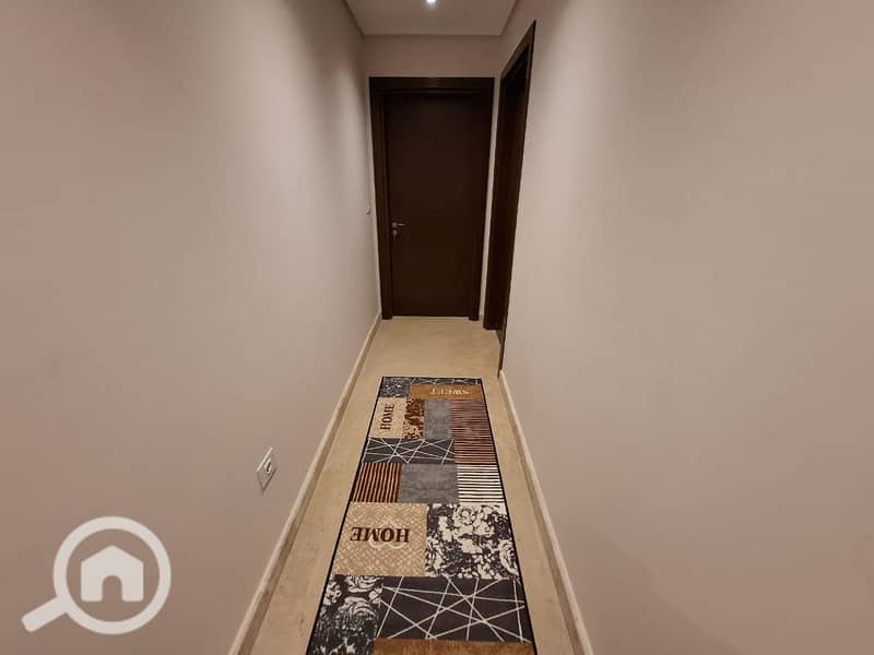 5 9e7c52bc-14dc-4a0e-999c-f47d2ea1a262. jpg