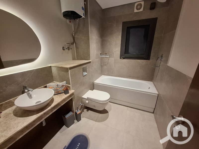 6 96d50db8-3c0d-4eb8-88fb-7a2bcb6b2afb. jpg