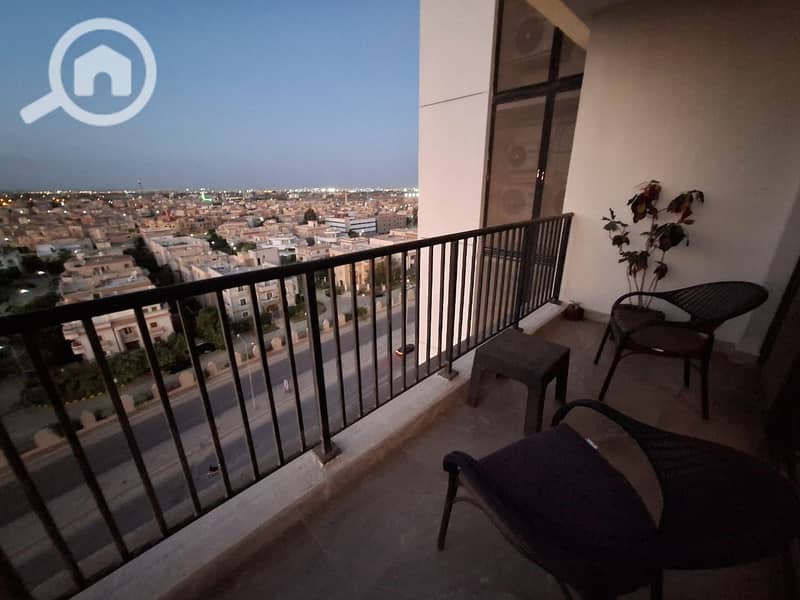 9 0729e50d-3b72-4f73-8ab5-84e1e0693401. jpg