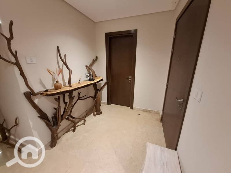 10 a1d7450e-0d17-4eb0-9178-fee30b0d7052. jpg