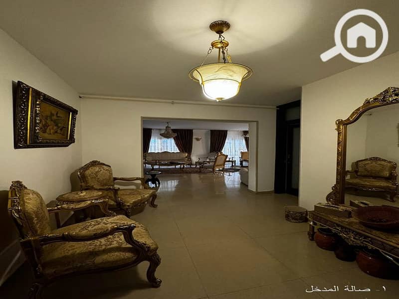 23 c0ca8e0e-68d7-47c1-b862-053bbed42fe5. jpeg