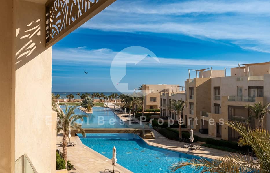 2 DSC01953.1734431324187. jpg