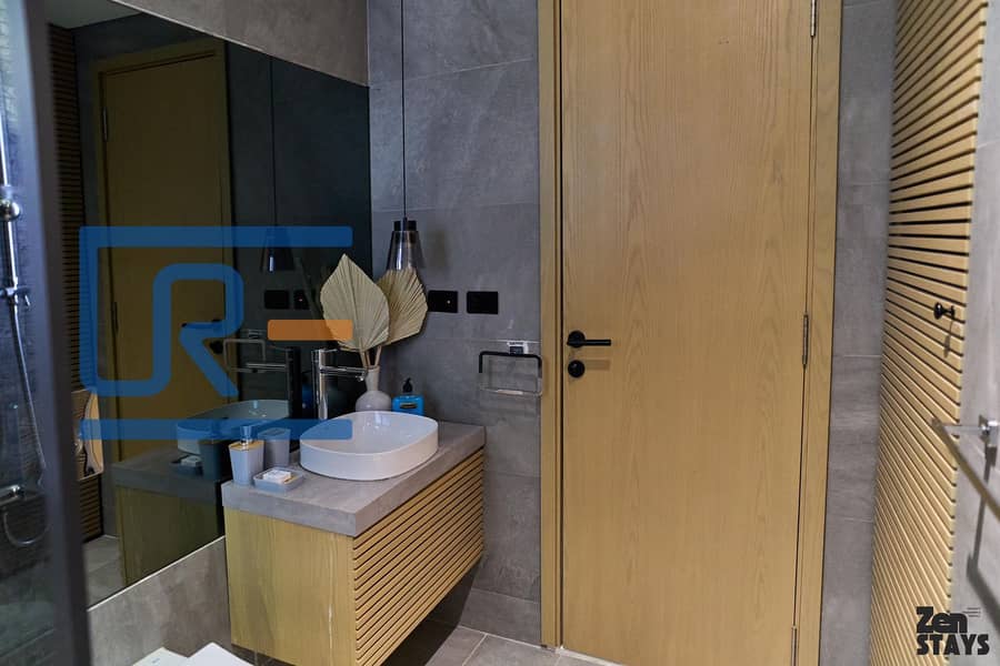 7 907988b7-e019-4cc9-8a25-86c3a5d247ec. jpg