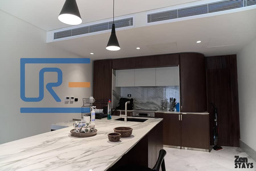 8 c2a314f0-6115-456e-8f16-b9a7006175b7. jpg