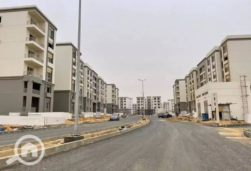 3 4188125-643f7o. jpg