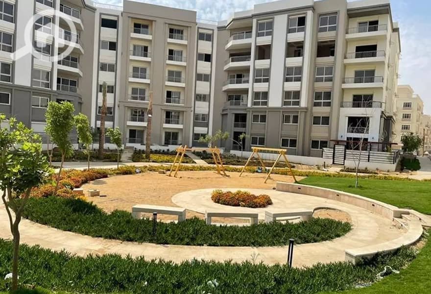 6 4344395-6fa1bo. jpg