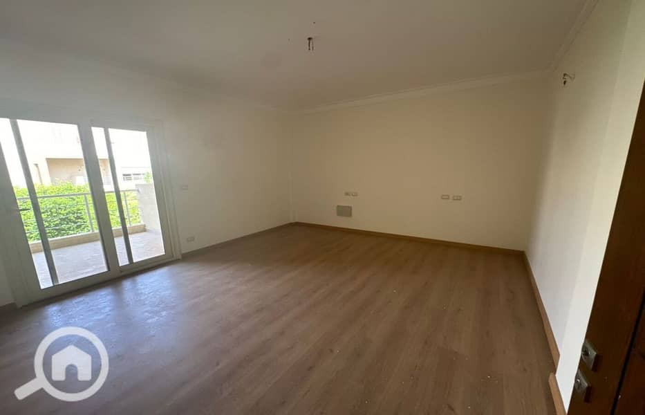 4 WhatsApp Image 2026-01-11 at 3.27. 23 PM (1). jpeg