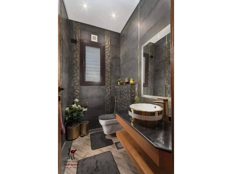 13 e739168b-d7e3-4a85-9f79-4df54868e2b3. jpg