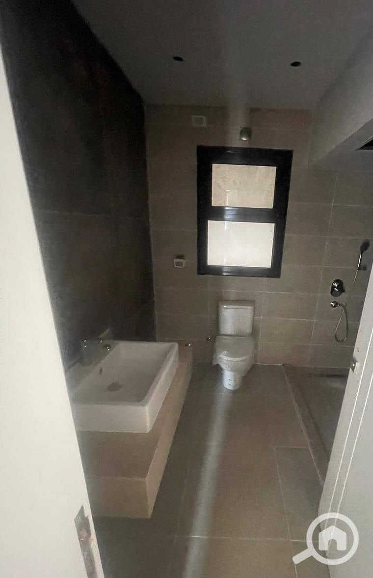 9 WhatsApp Image 2024-09-24 at 14.50. 18_c13a9148. jpg