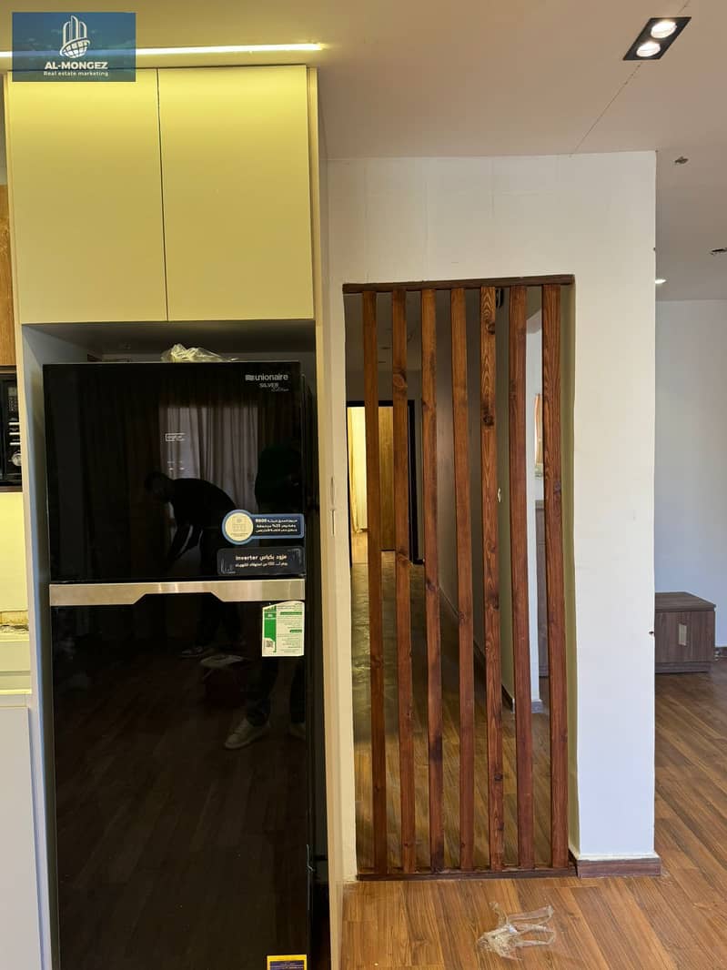 6 0877da1c-2207-43a6-883d-a6b8a7132c9a. jpg