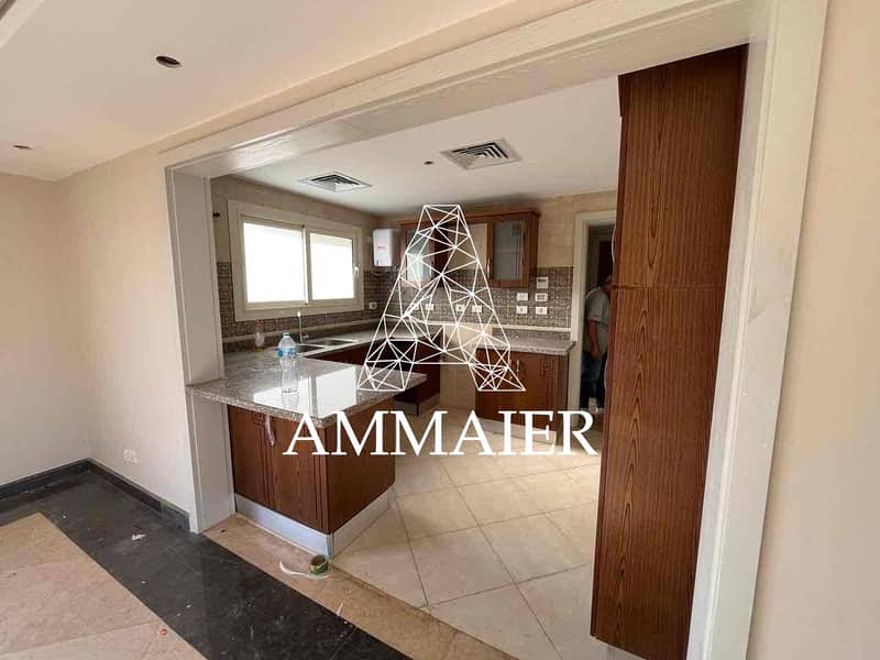 3 4def9af7-04dc-4fa1-9a4b-4dbb9799f544. jpg