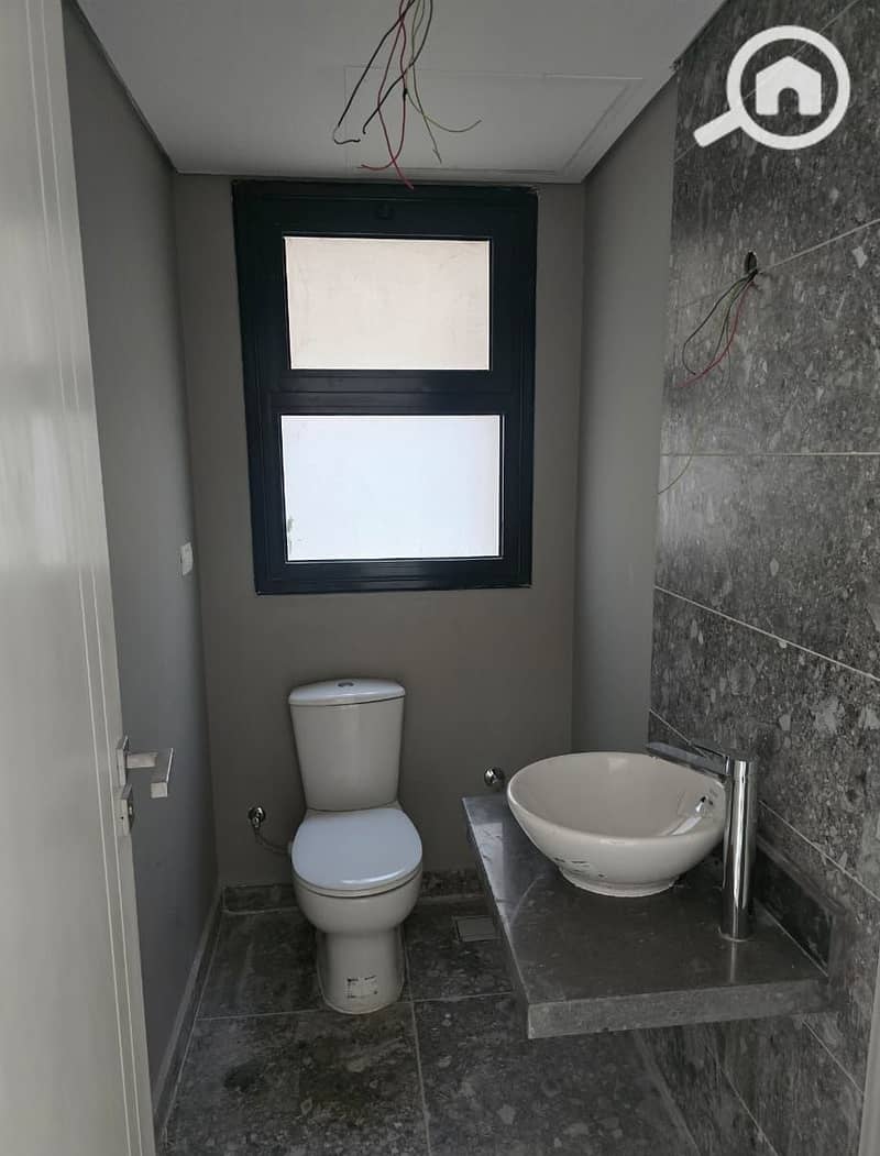 13 WhatsApp Image 2025-08-19 at 17.50. 17_b6e03af5. jpg