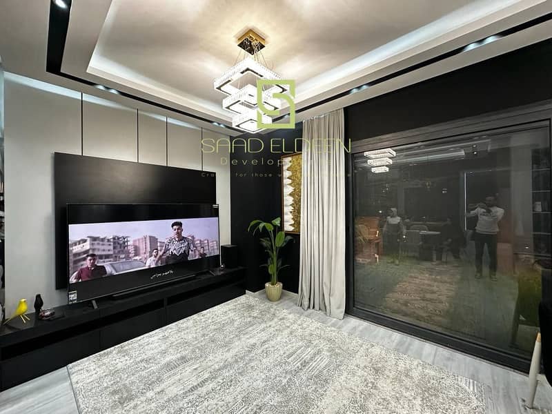 14 efa29ebb-62bd-4b0c-840b-ebf047a01a8a. jpg