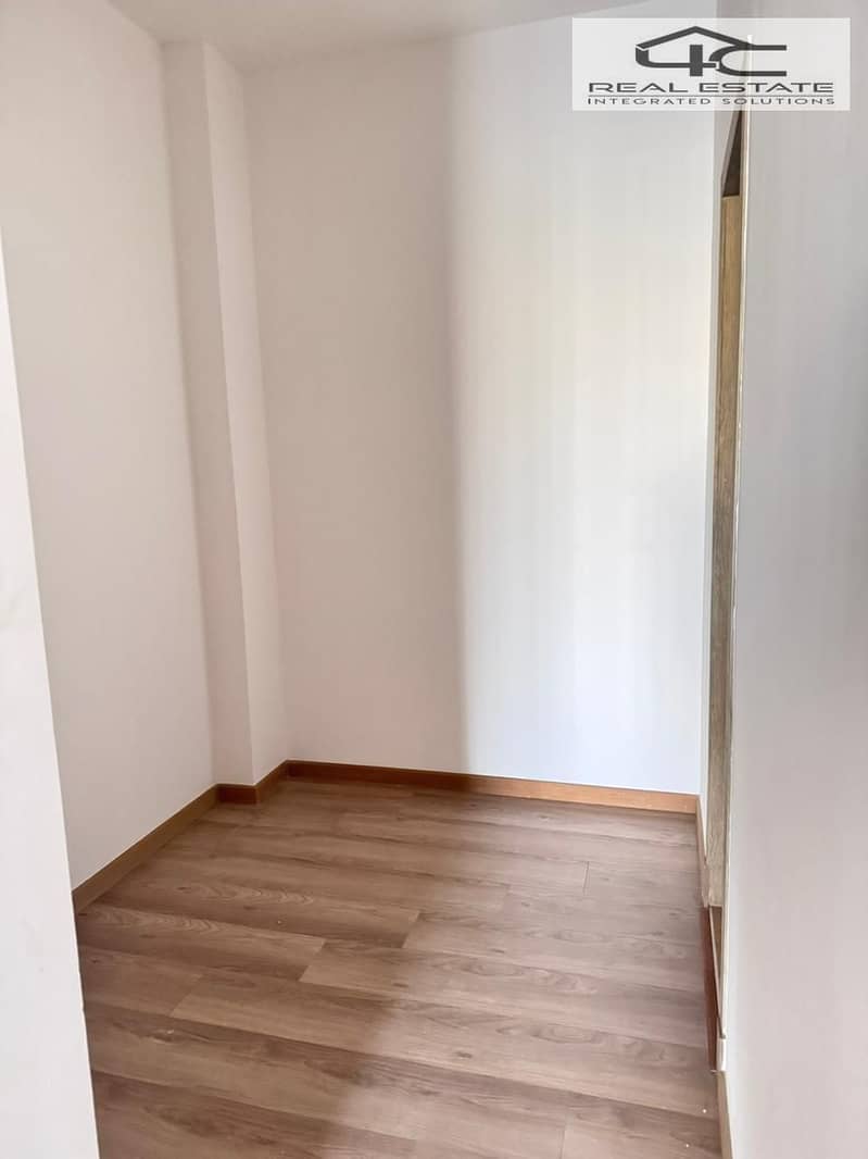 2 WhatsApp Image 2026-01-26 at 11.52. 05 PM (1). jpeg