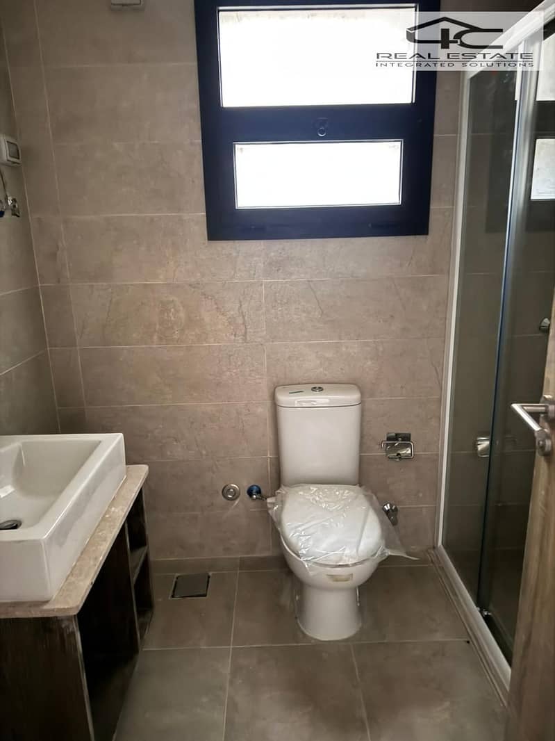 5 WhatsApp Image 2026-01-26 at 11.52. 05 PM (2). jpeg