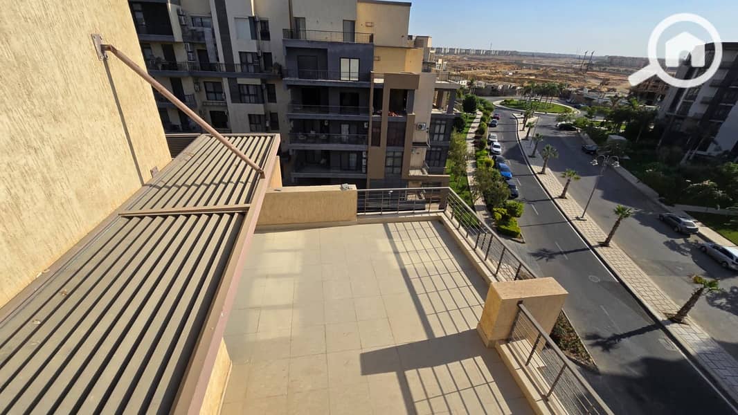 6 7a7f5d6d-6905-44f0-85d3-96a2a6b07df2. jpeg