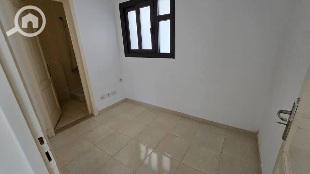 12 089ffcd9-67a0-4264-8671-c3201aa7f058. jpeg