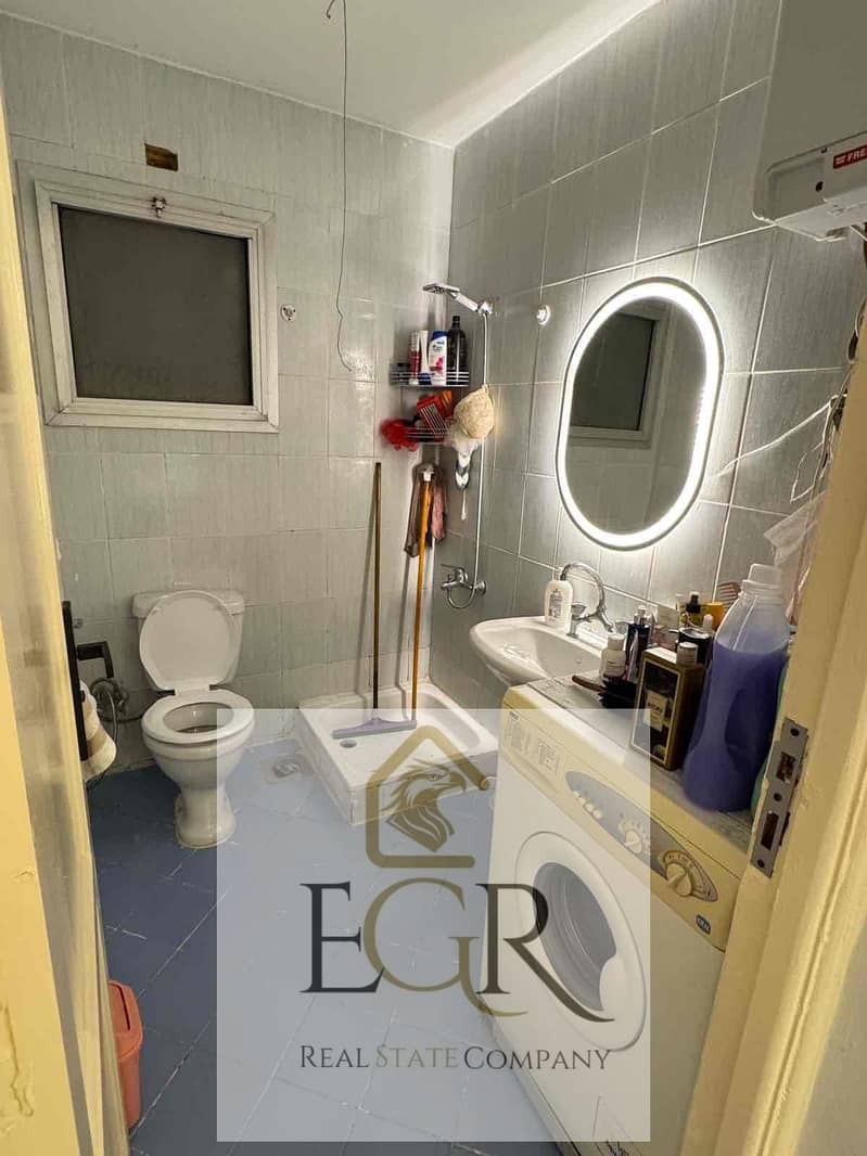 2 79c8d9eb-e4e7-4fbd-8707-a4c98d78bdb9. jpg