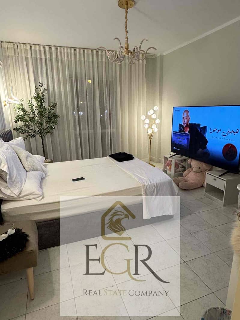 12 9b812ae5-8c46-4da8-9c0a-6cba8d0dd354. jpg