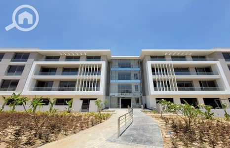 4 Bedroom Flat for Sale in 6th of October, Giza - Screenshot (1898)_1400x900. jpg