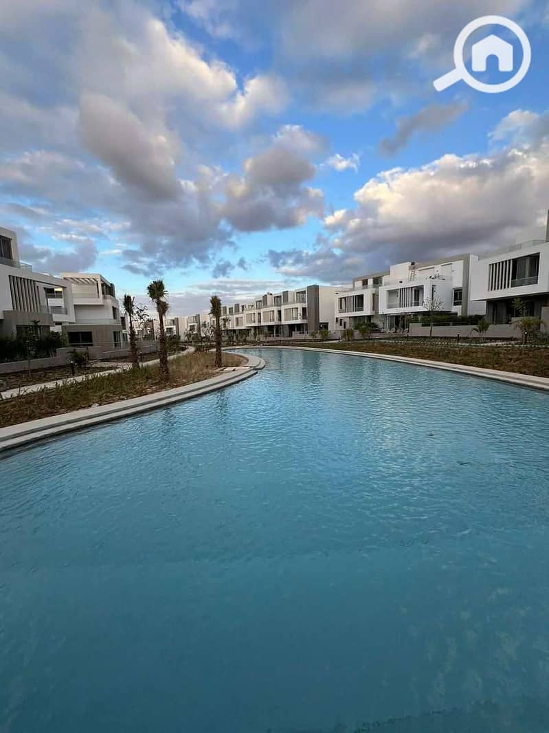 7 a2ebfd5c-8499-47b3-b36e-9fff37bcbdfe. jpg