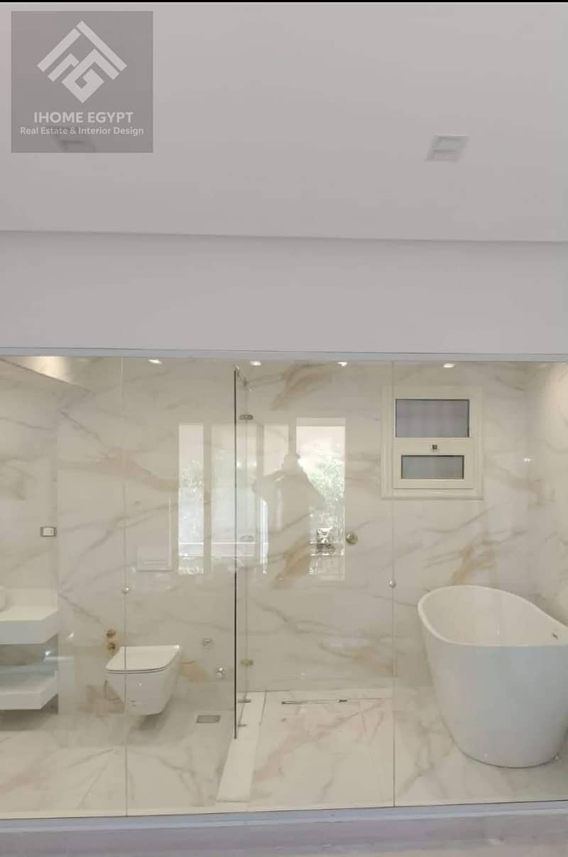 4 6ff6885e-1949-49d9-a903-17bc172affef. jpg