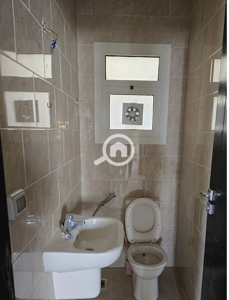 6 WhatsApp Image 2025-06-07 at 18.24. 54_ea925f80. jpg