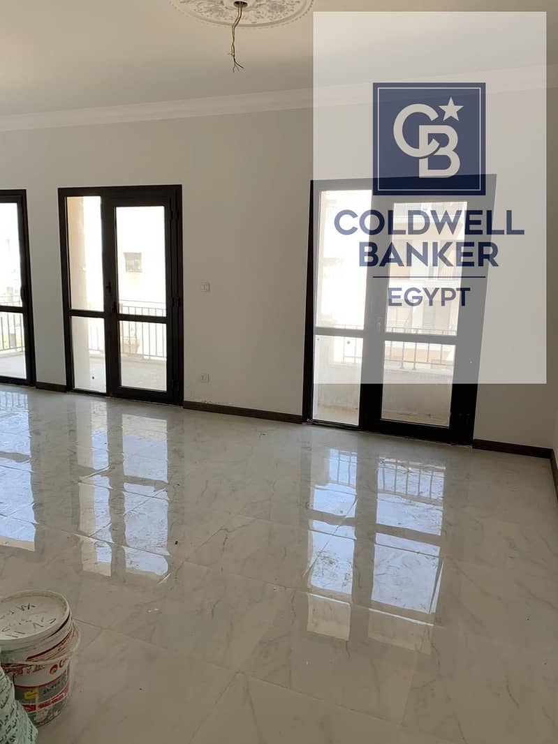 2 56bb3c4d-7462-4f5f-86f9-3e071ece2f0f. jpg