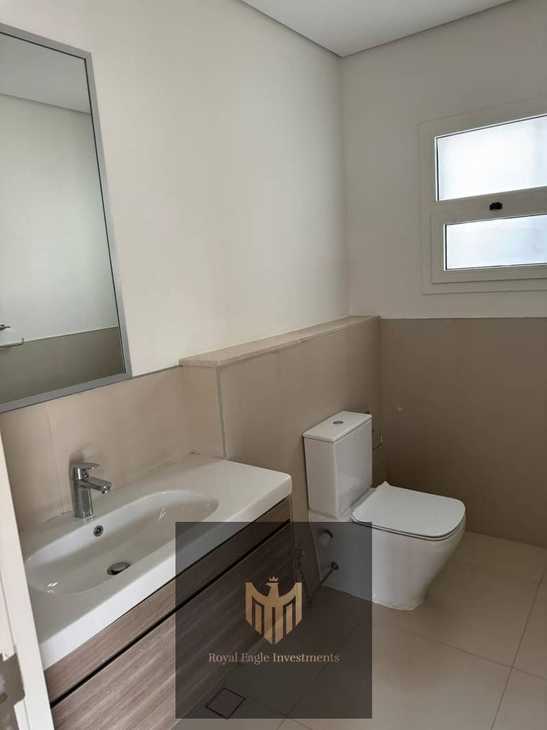 10 WhatsApp Image 2025-12-02 at 3.09. 56 PM. jpeg