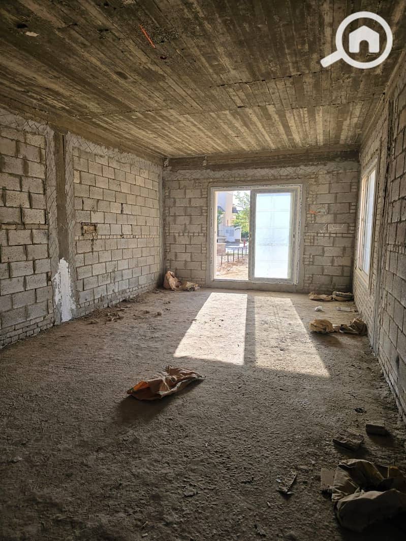 8 WhatsApp Image 2024-11-26 at 4.28. 42 PM. jpeg