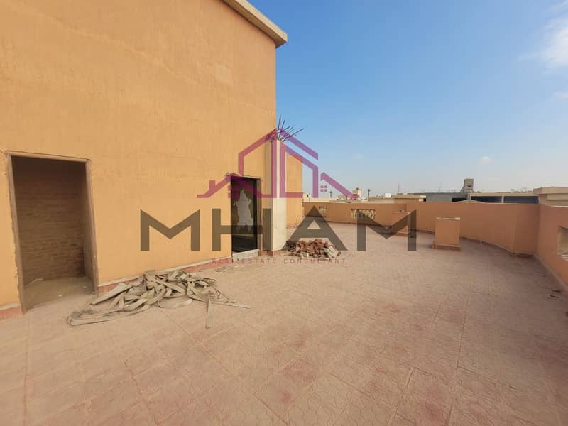 6 photo_6021701048902290277_y. jpg