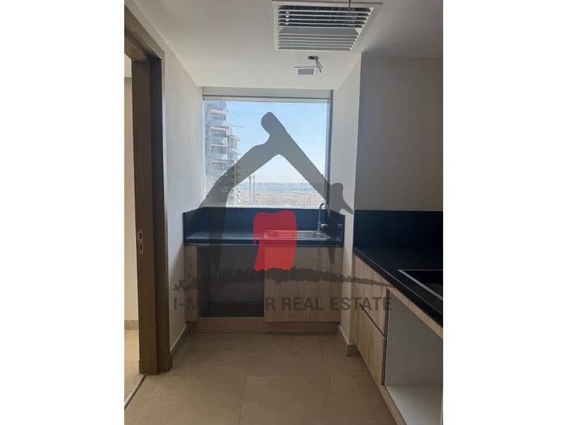 8 03666902-4c8d-458d-857e-f1efc3e16b1b. jfif. jpg