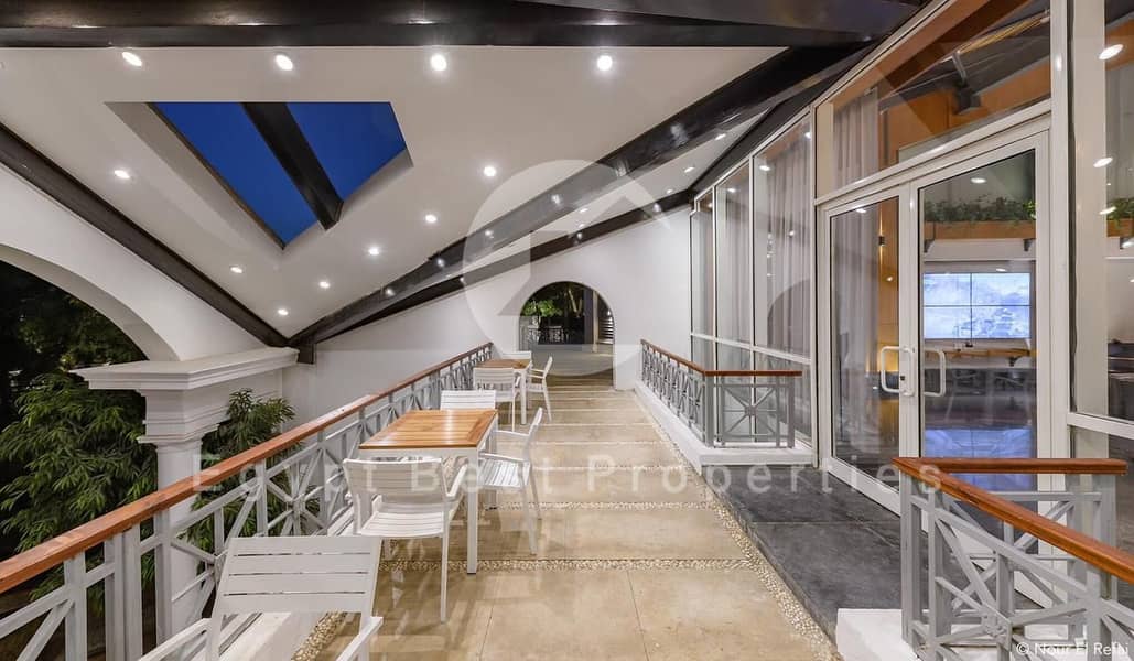 8 84e5b1f5-e86f-42a6-bd90-0050706a270e. JPG