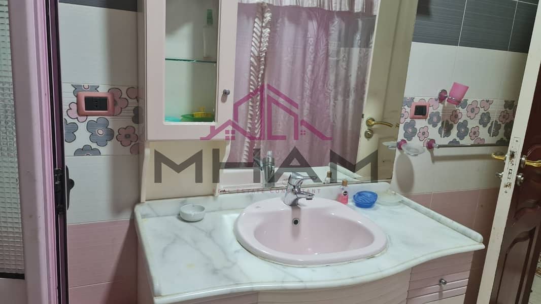 4 photo_6035164710518328574_y. jpg