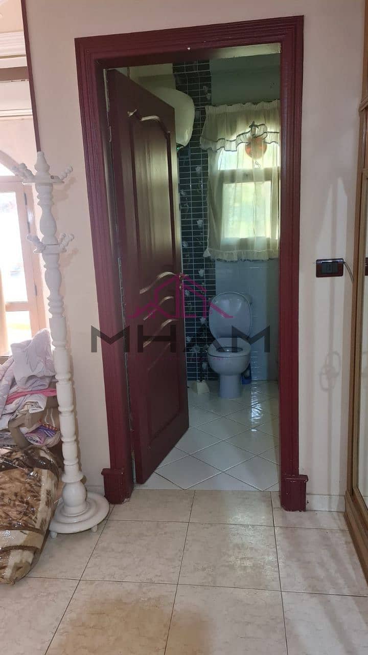 5 photo_6035164710518328575_y. jpg