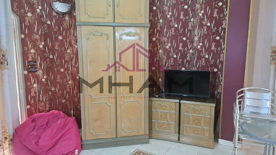 11 photo_6035164710518328585_y. jpg