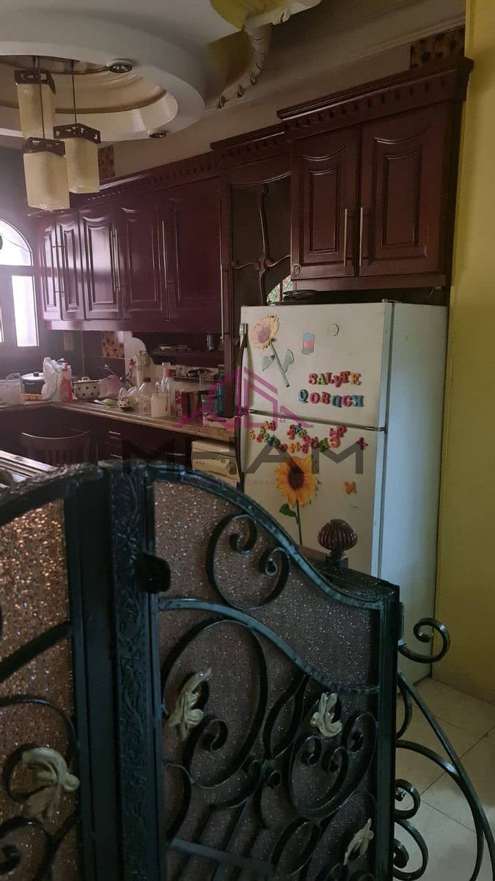 13 photo_6035164710518328589_y. jpg