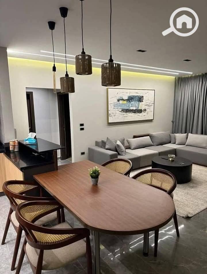 8 FB_IMG_1744736200212. jpg