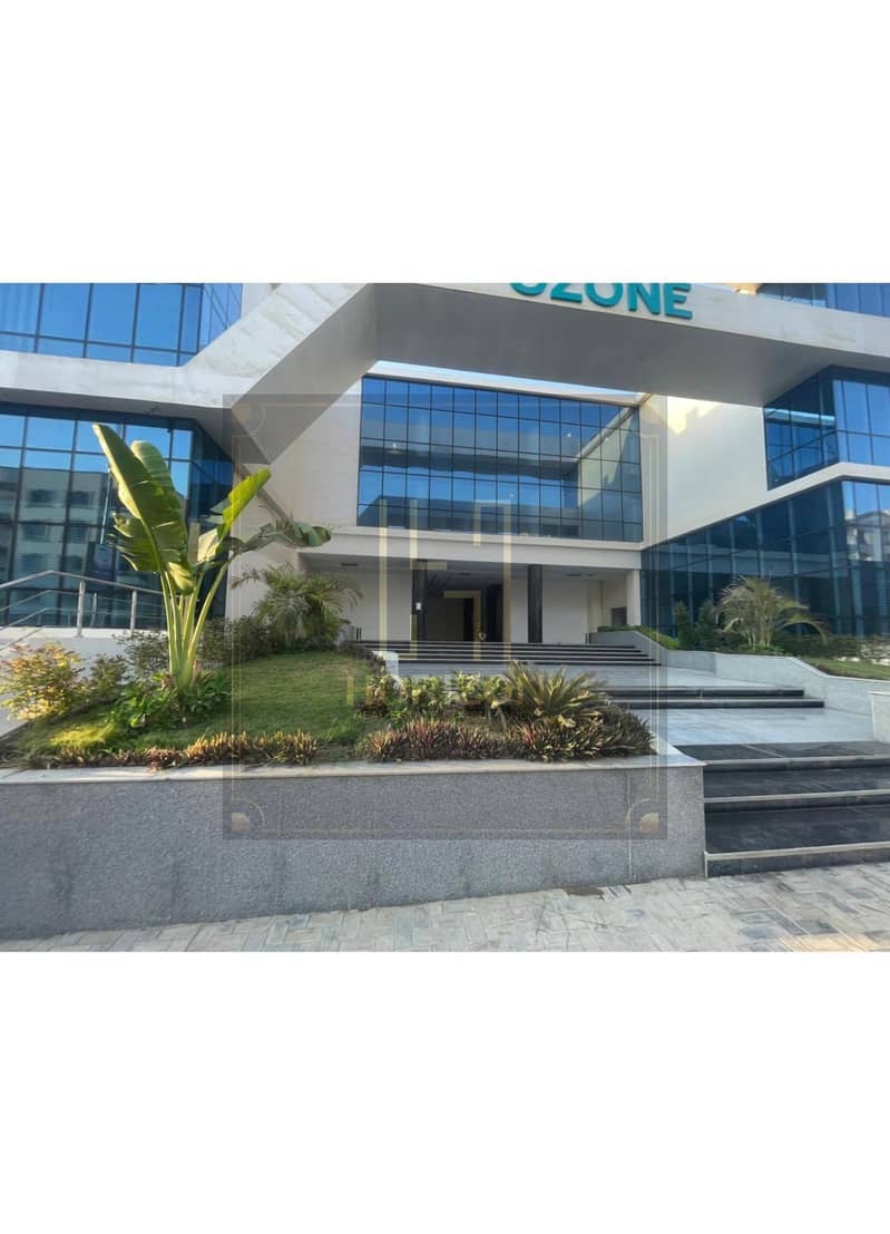 2 WhatsApp Image 2024-12-04 at 5.05. 51 AM. jpg