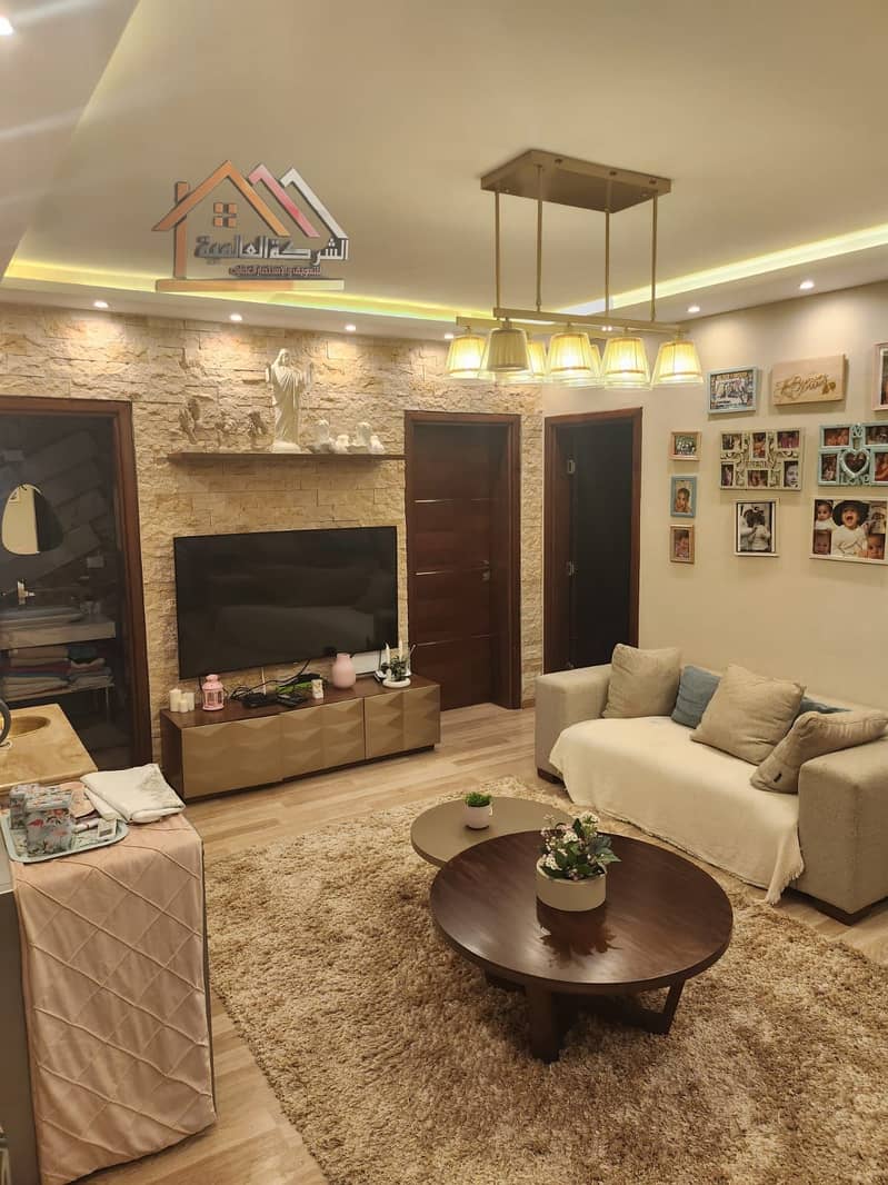 4 535fabc9-6fc7-4589-970a-06ceecad2623. jpg