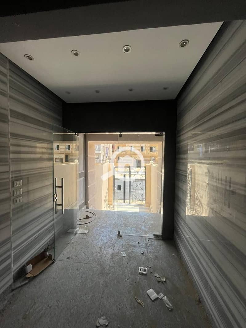 6 90c17869-ddee-4bc7-8ed3-95f317b11c6f. jpeg