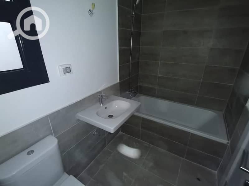 11 ae7e578e-9bc8-4c89-8a8f-1af24fc0393b. jpeg