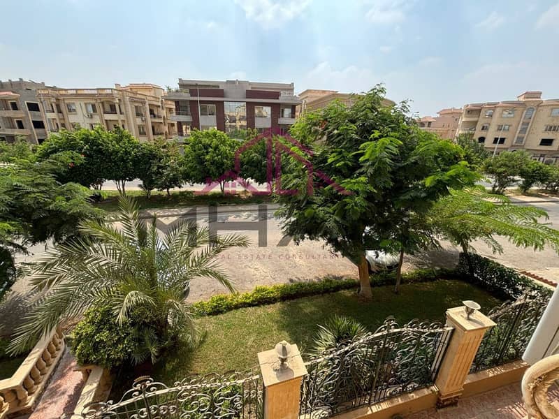 2 photo_6035164710518328563_y. jpg