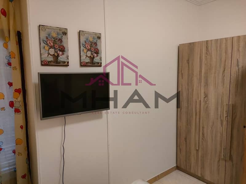 8 photo_6035164710518328566_y. jpg