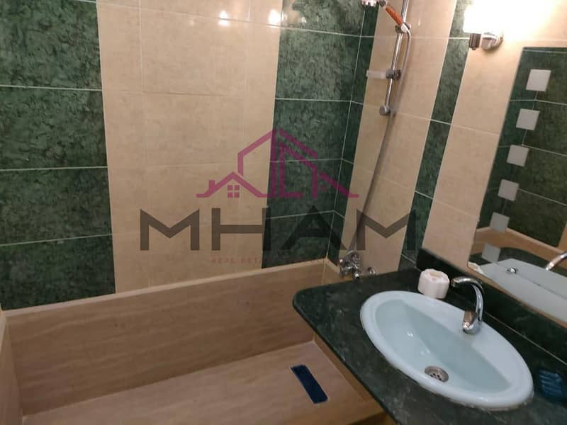 13 photo_6035164710518328570_y. jpg