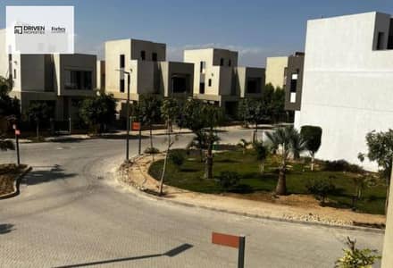 4 Bedroom Villa for Sale in 6th of October, Giza - 132d2c19-c31f-4d58-a03f-909db217ba3e. jpg