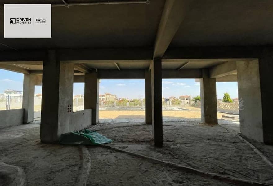 5 585d1058-4bf6-4200-adbc-d645764d49be. jpg