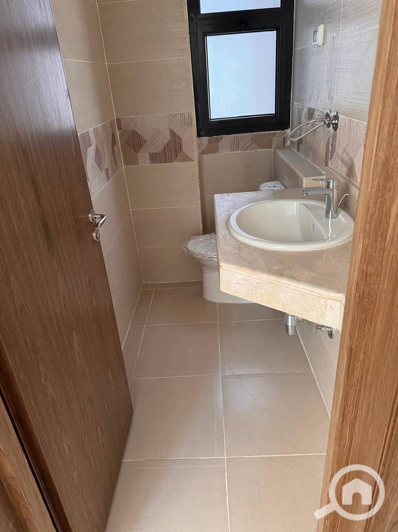 6 WhatsApp Image 2026-01-25 at 16.10. 14 (1). jpeg