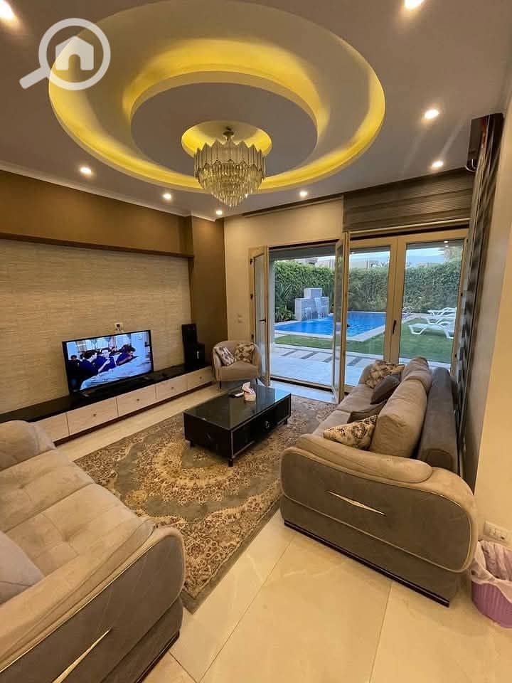 10 FB_IMG_1746233506858. jpg