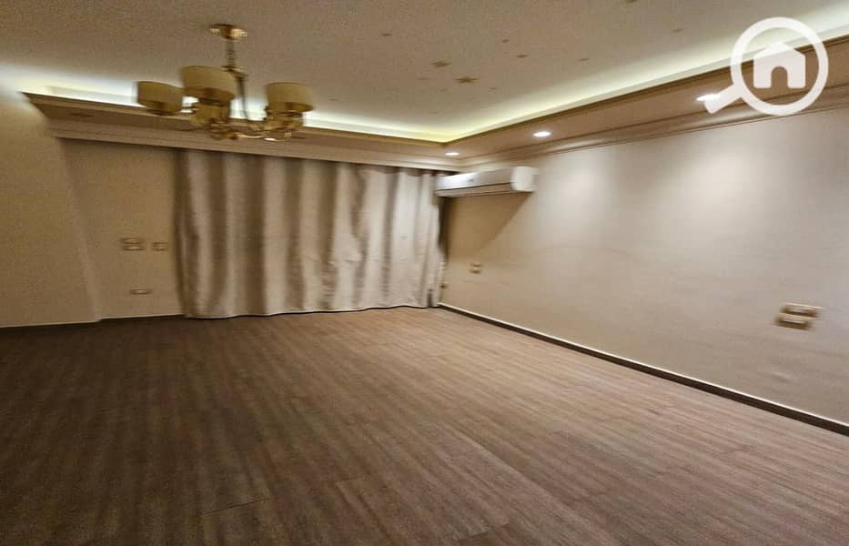 3 WhatsApp-Image-2025-09-24-at-12.57. 40-PM. jpg